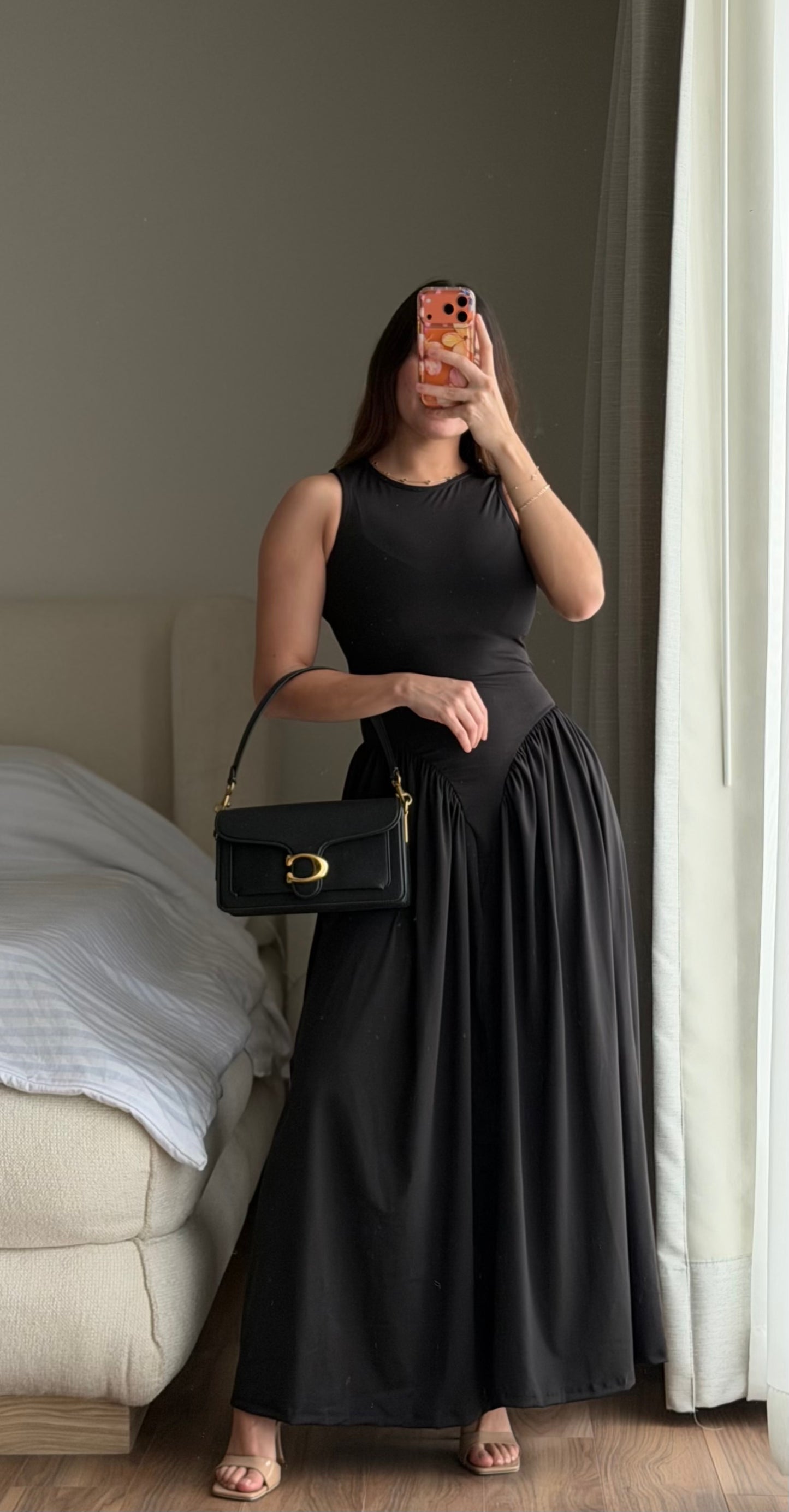 Vestido negro largo