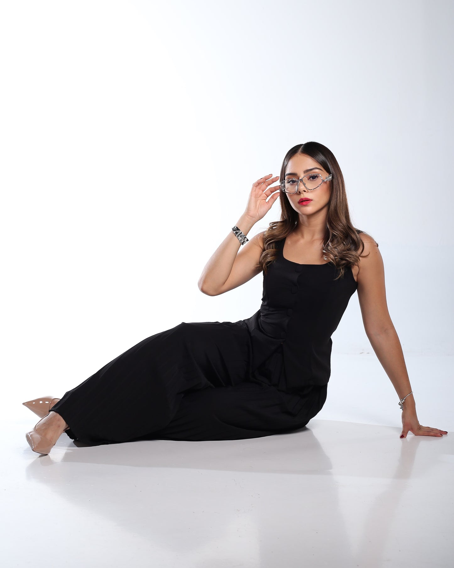 Conjunto negro plisado