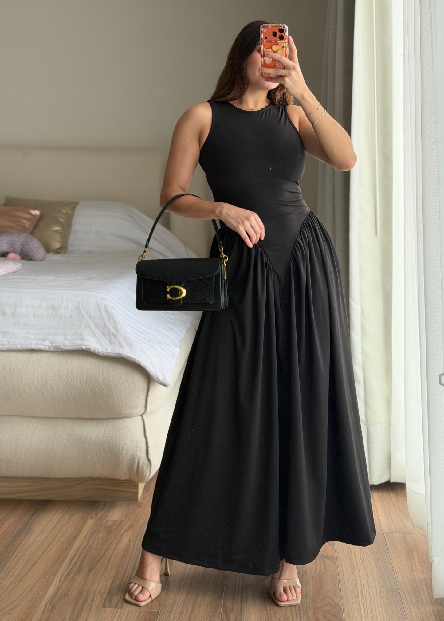Vestido negro largo