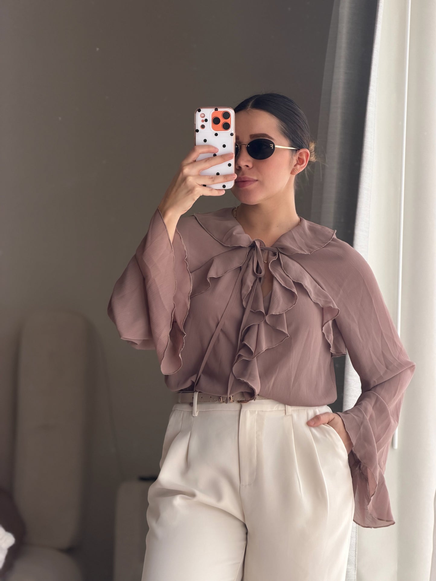 Blusa café olanes