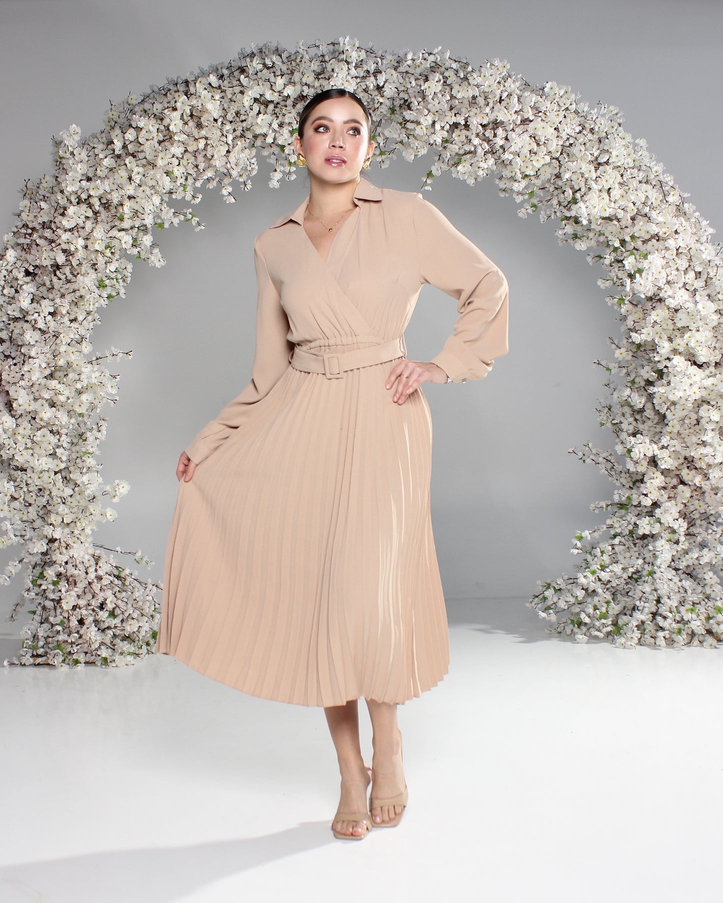 Vestido beige largo