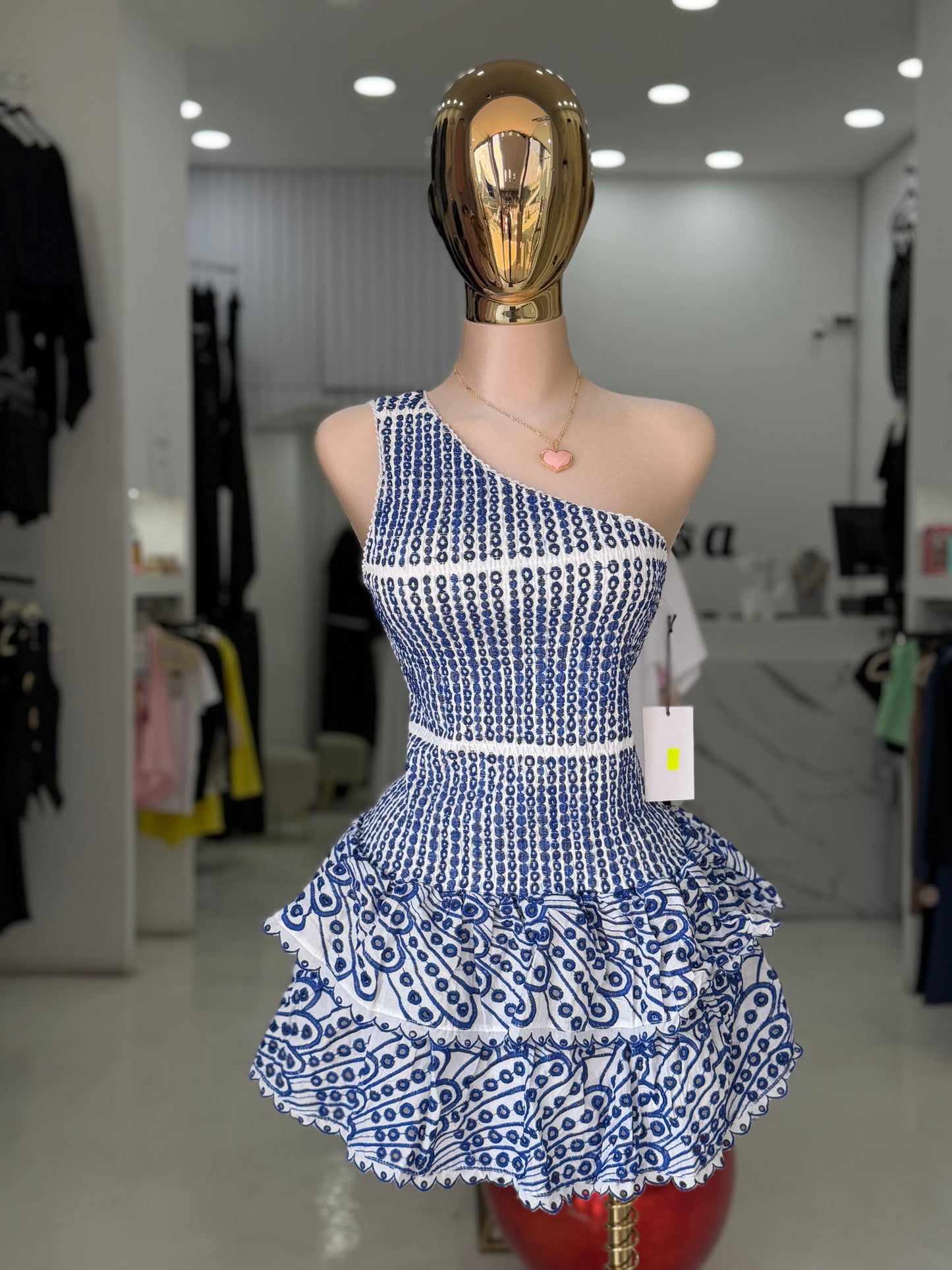 Vestido azul olanes