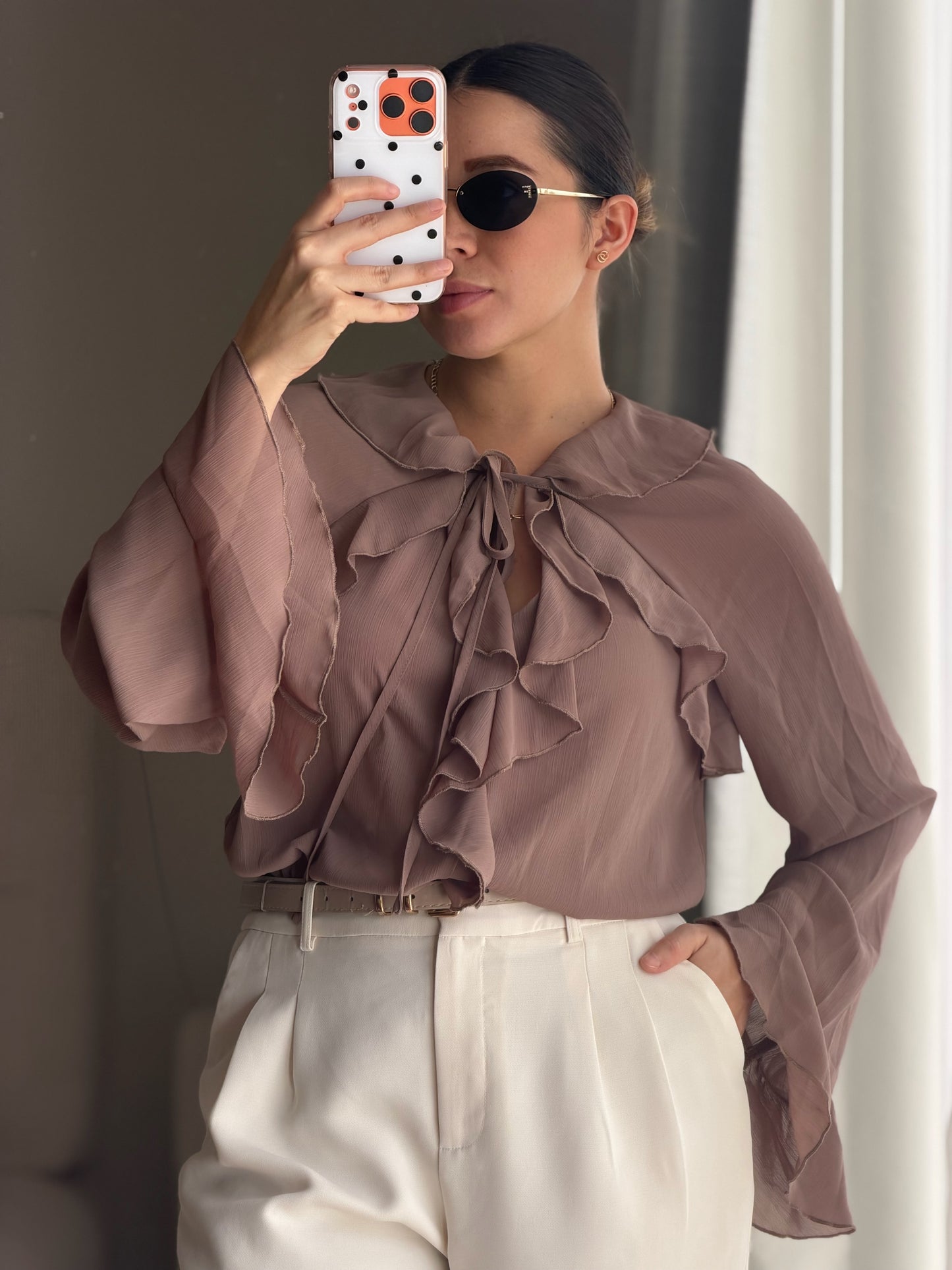 Blusa café olanes